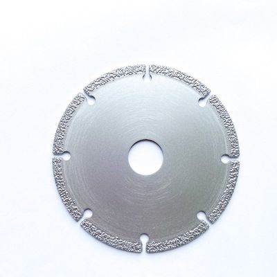คุณภาพสูง 4.5 นิ้ว 115 × 1.4 / 2.4 × 6 × 9T × 22.23mmVacuum Brazed Diamond Grinding Disc